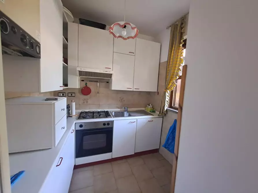 Immagine 7 di Villetta a schiera in vendita  a Massa