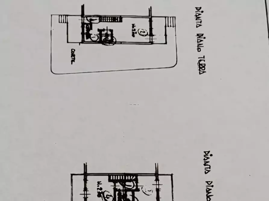 Immagine 20 di Villetta a schiera in vendita  a Massa
