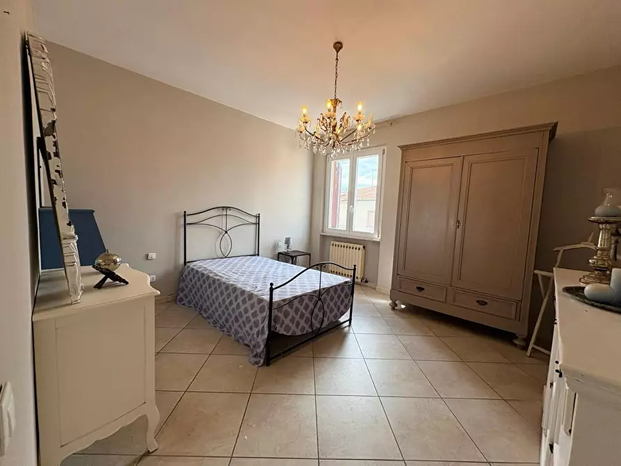Immagine 19 di Appartamento in vendita  a Cecina