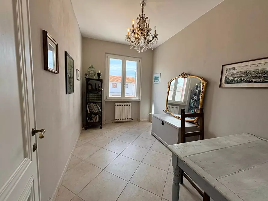 Immagine 18 di Appartamento in vendita  a Cecina