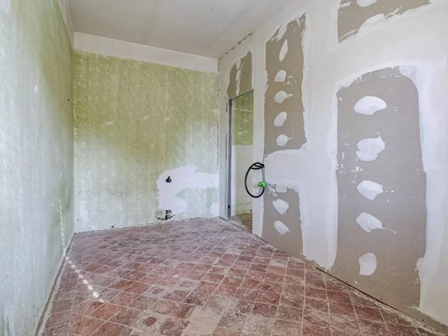 Immagine 19 di Terratetto in vendita  a San Giuliano Terme