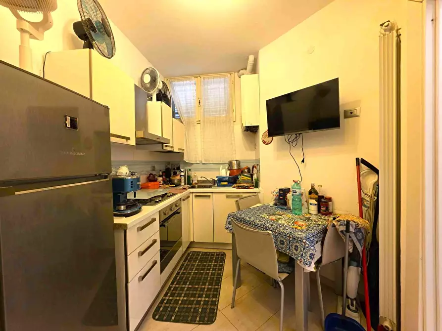 Immagine 3 di Appartamento in vendita  a Massa