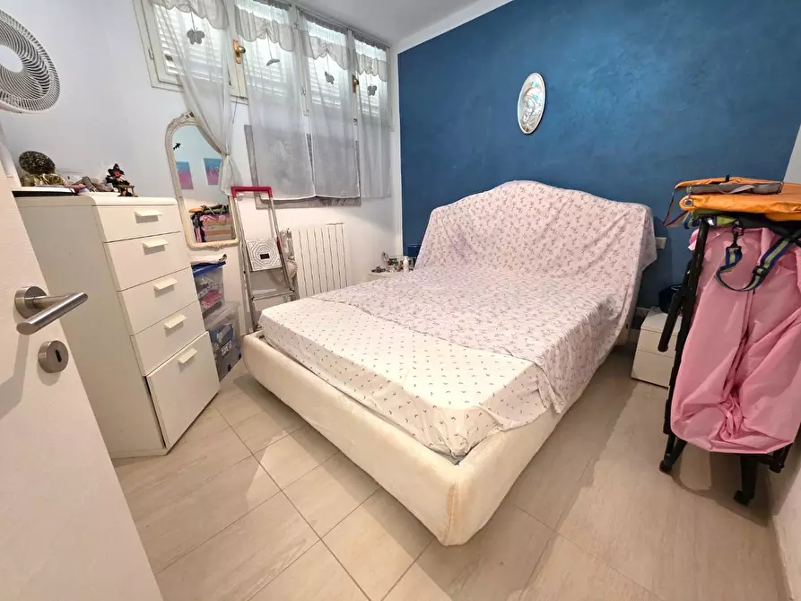 Immagine 13 di Appartamento in vendita  a Massa