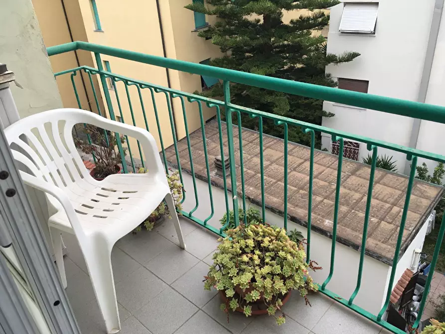 Immagine 9 di Appartamento in affitto  a Livorno