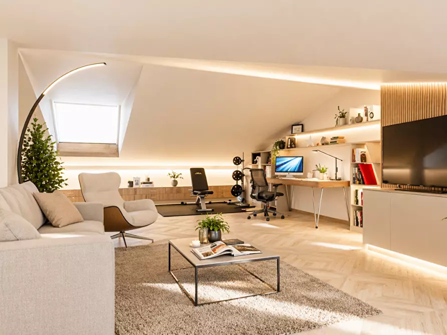 Immagine 17 di Mansarda in vendita  a Empoli