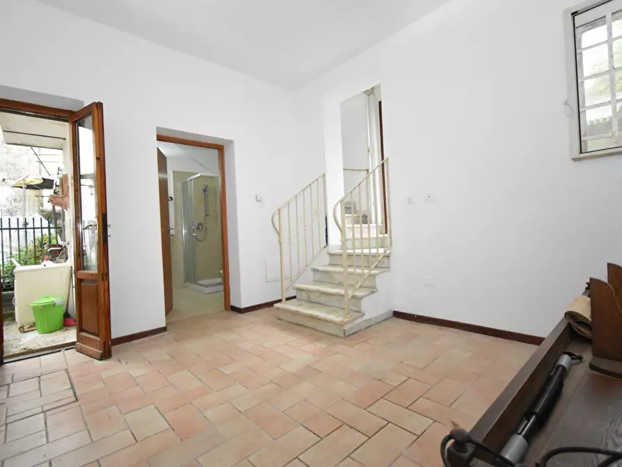 Immagine 17 di Terratetto in vendita  a San Giuliano Terme