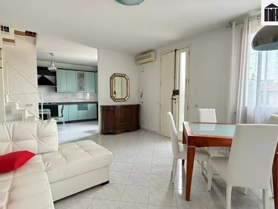 Immagine 3 di Appartamento in vendita  a Santa Croce Sull'arno