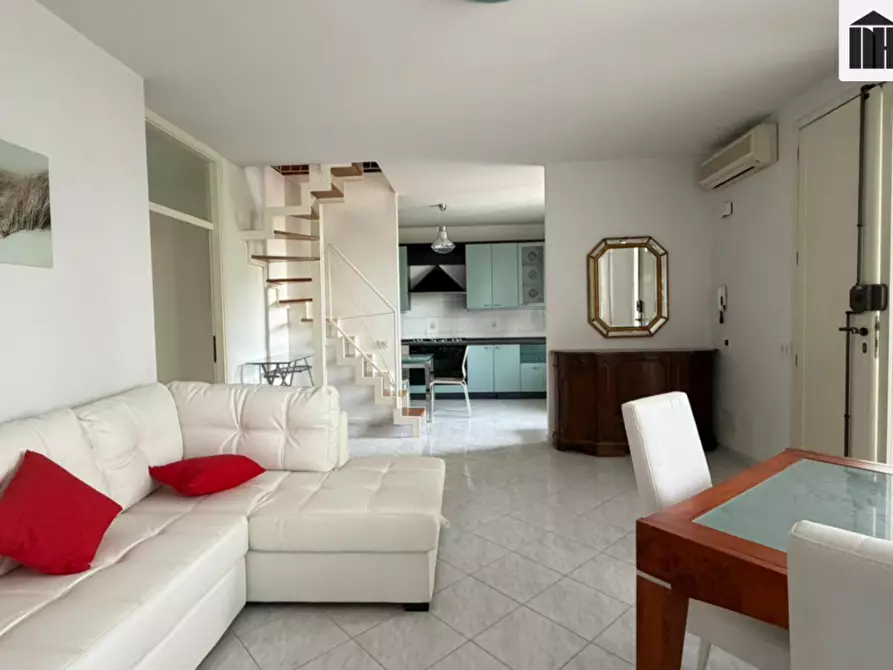 Immagine 2 di Appartamento in vendita  a Santa Croce Sull'arno