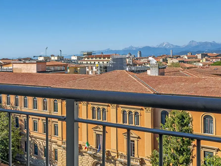 Immagine 28 di Mansarda in vendita  a Pisa