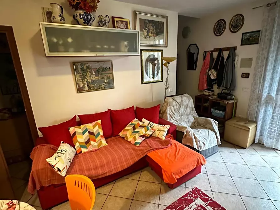 Immagine 11 di Villetta a schiera in vendita  a Campiglia Marittima