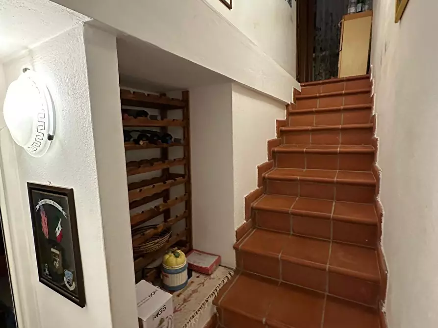 Immagine 12 di Villetta a schiera in vendita  a Campiglia Marittima