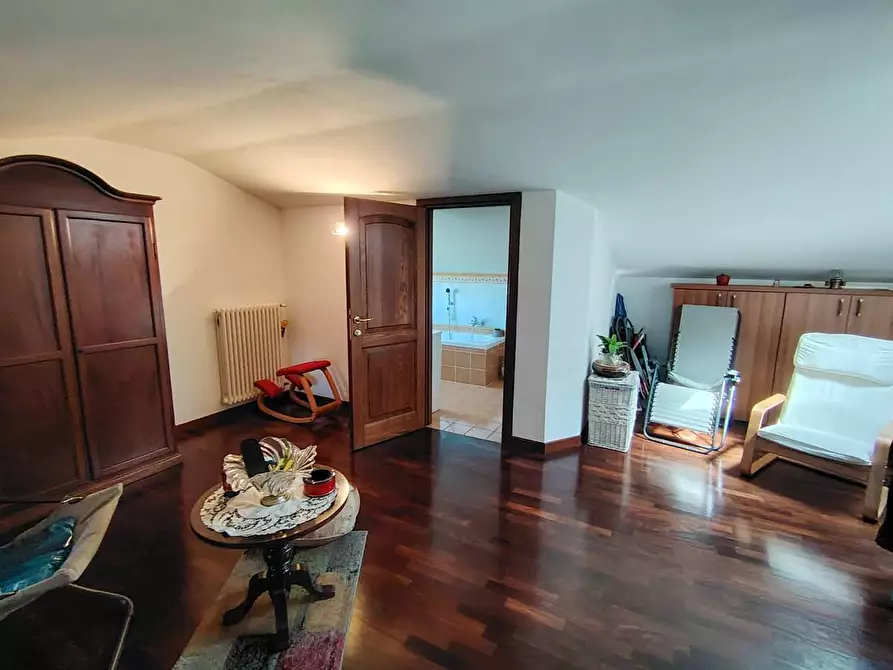 Immagine 49 di Villa in vendita  a San Giuliano Terme