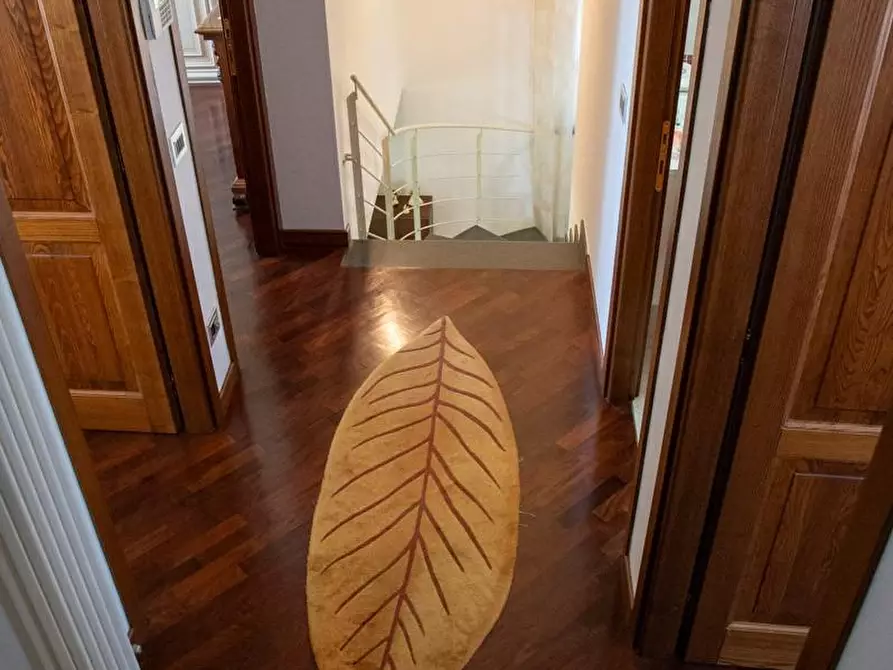 Immagine 35 di Villa in vendita  a San Giuliano Terme