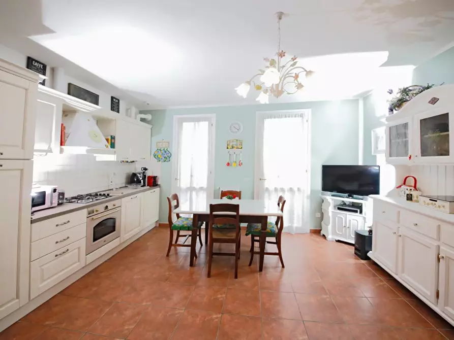 Immagine 12 di Appartamento in affitto  a Collesalvetti