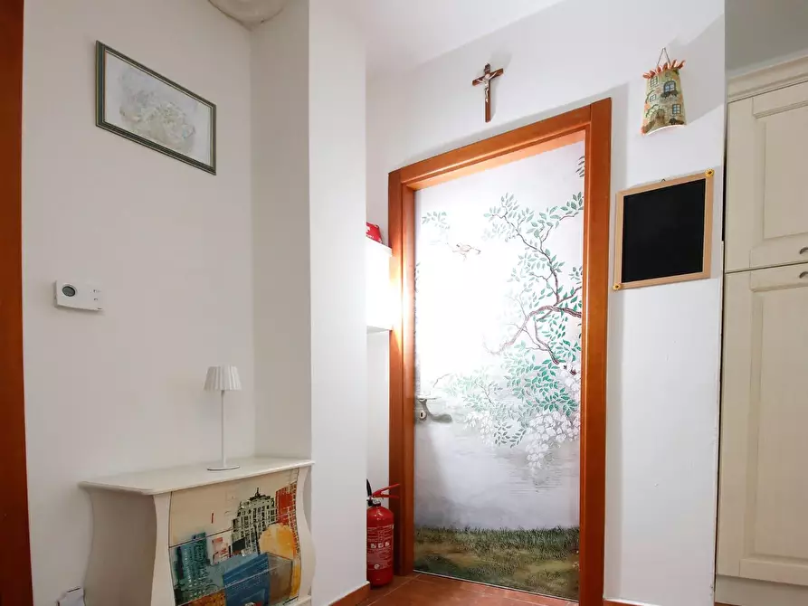 Immagine 14 di Appartamento in affitto  a Collesalvetti