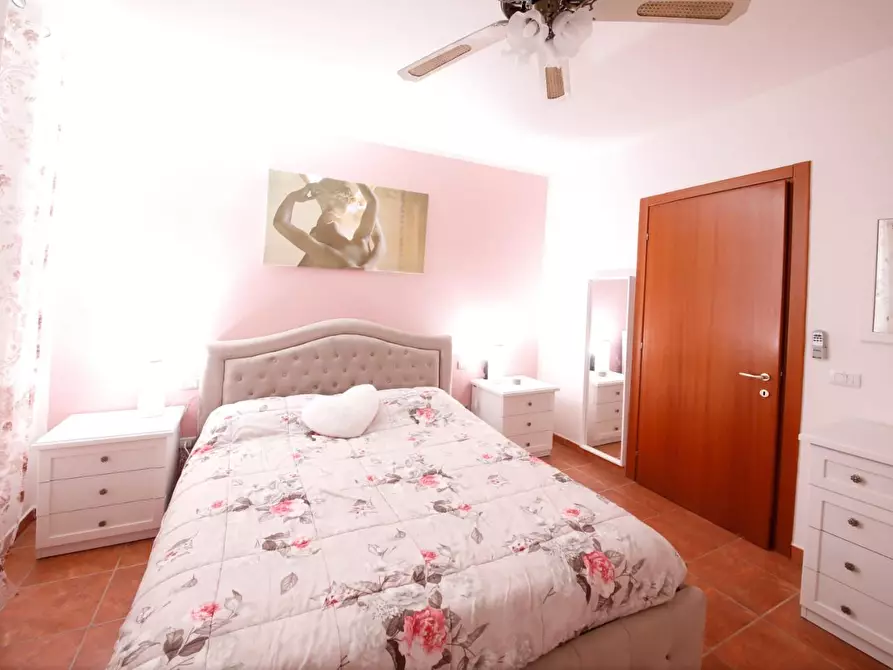 Immagine 22 di Appartamento in affitto  a Collesalvetti