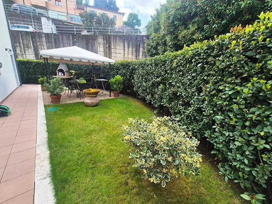 Immagine 2 di Terratetto in vendita  a Siena