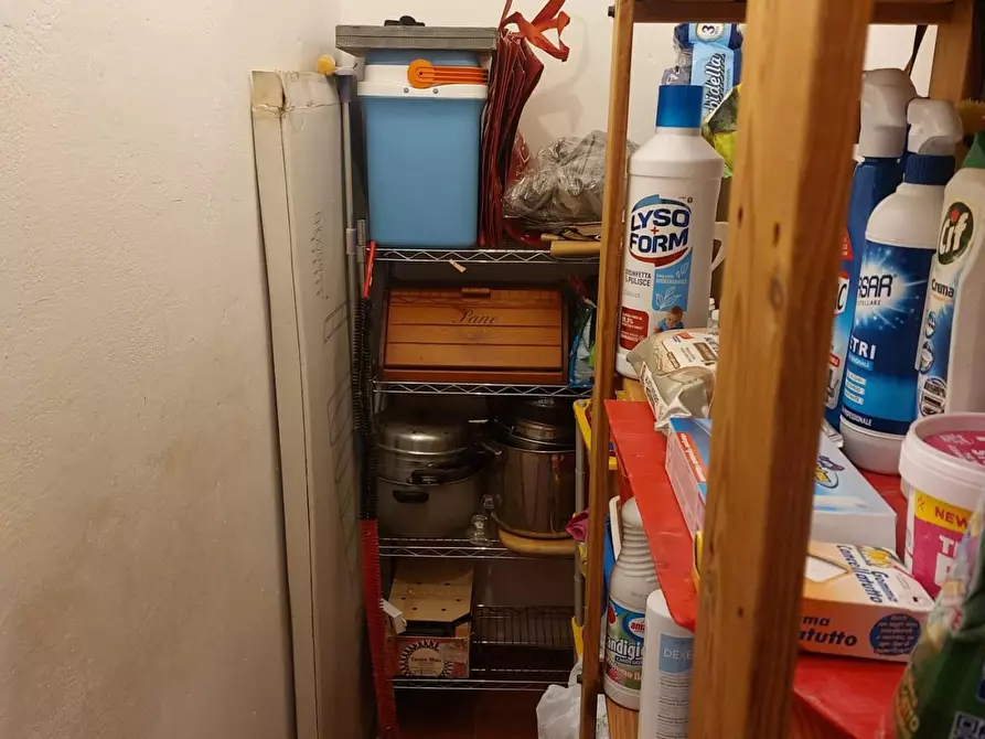 Immagine 25 di Appartamento in vendita  a Cascina