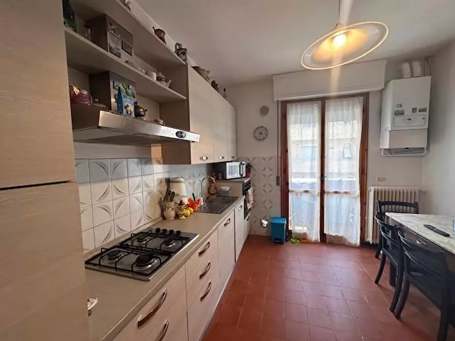 Immagine 3 di Appartamento in vendita  a Cascina