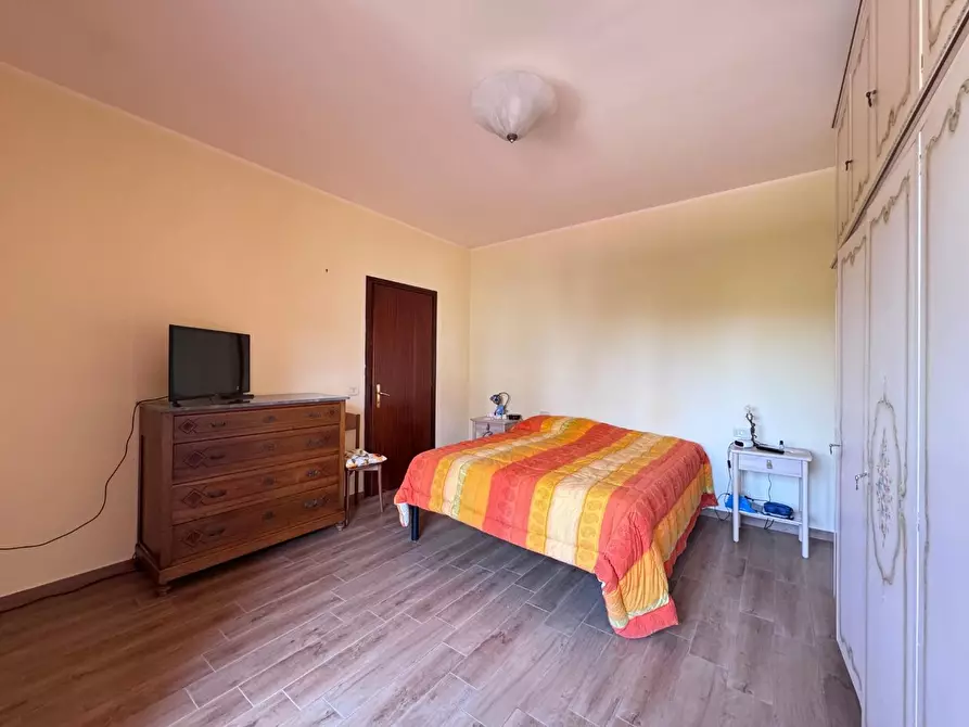 Immagine 11 di Appartamento in vendita  a Cascina