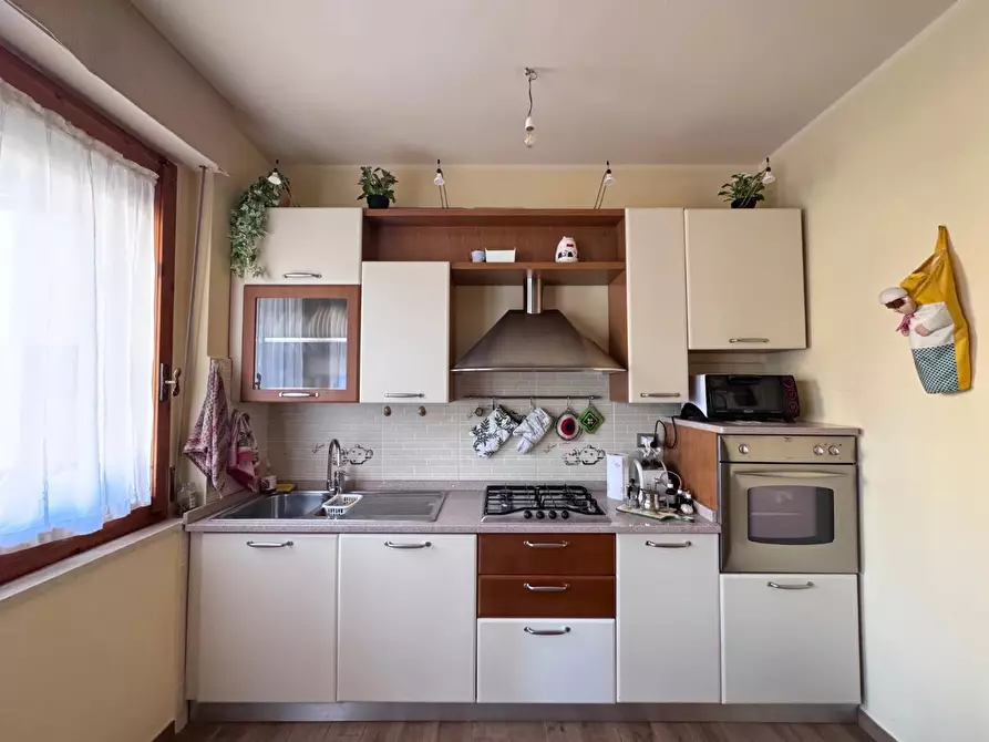 Immagine 8 di Appartamento in vendita  a Cascina