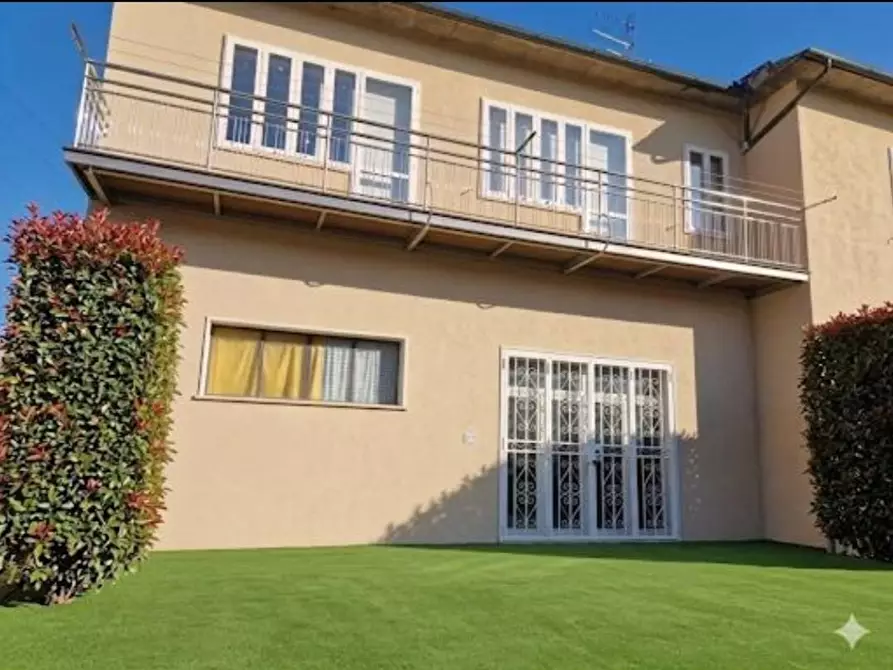 Immagine 3 di Appartamento in vendita  a Colle Di Val D'elsa