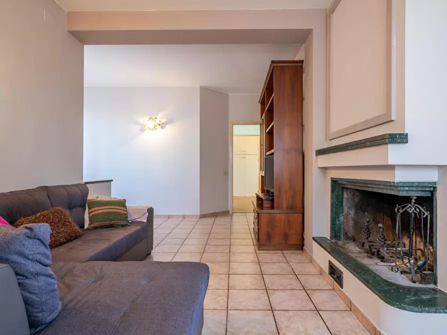 Immagine 47 di Villa in vendita  a Pontedera