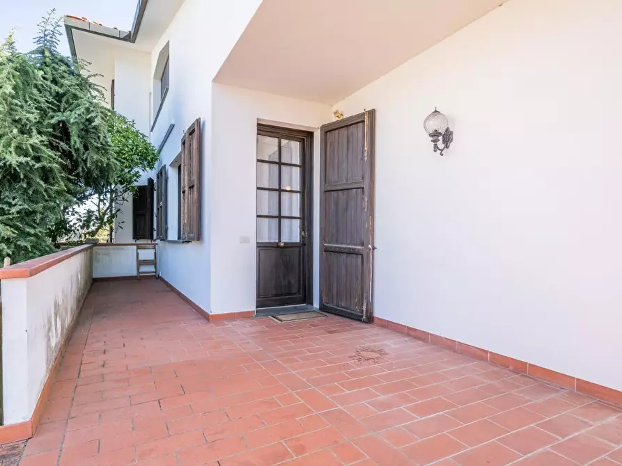 Immagine 51 di Villa in vendita  a Pontedera