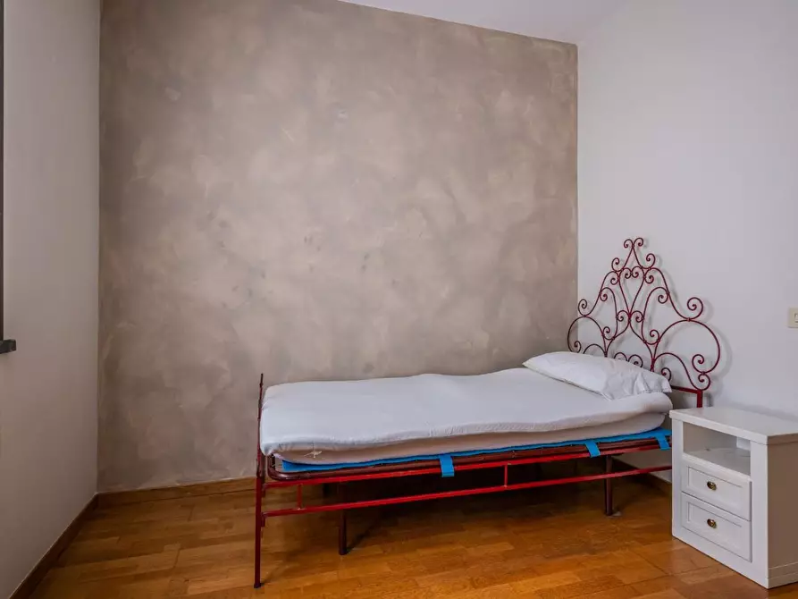 Immagine 35 di Villa in vendita  a Pontedera