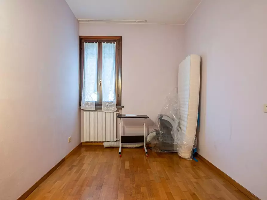 Immagine 39 di Villa in vendita  a Pontedera