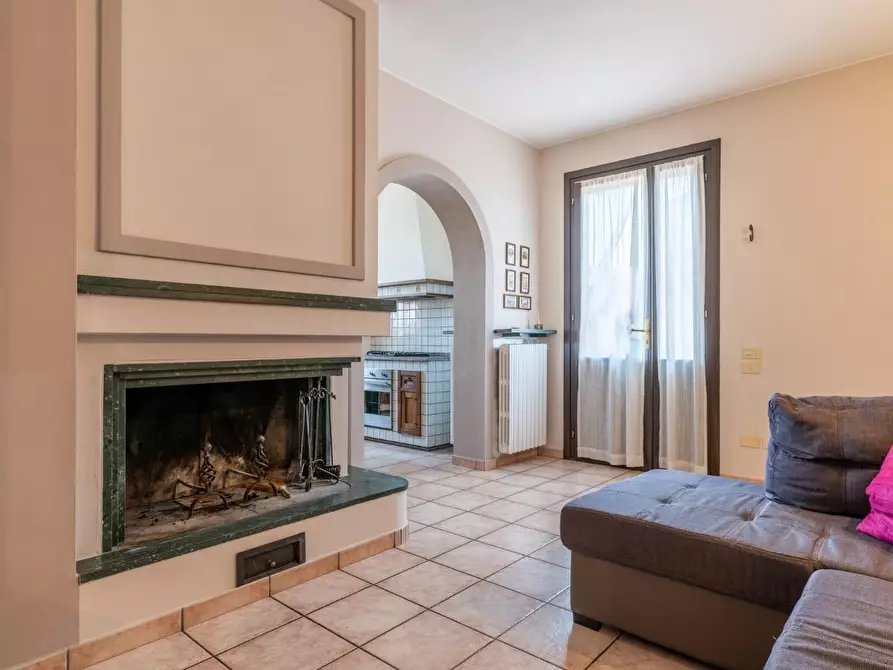 Immagine 46 di Villa in vendita  a Pontedera