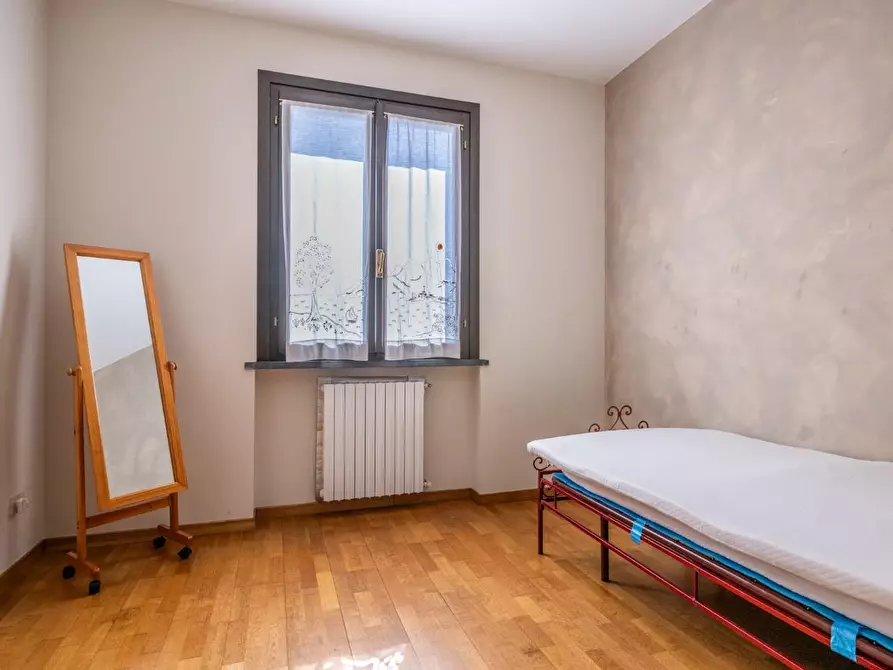 Immagine 34 di Villa in vendita  a Pontedera