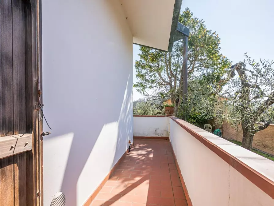 Immagine 56 di Villa in vendita  a Pontedera