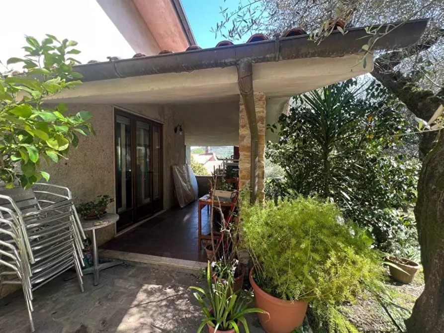 Immagine 16 di Casa indipendente in vendita  a Capannori