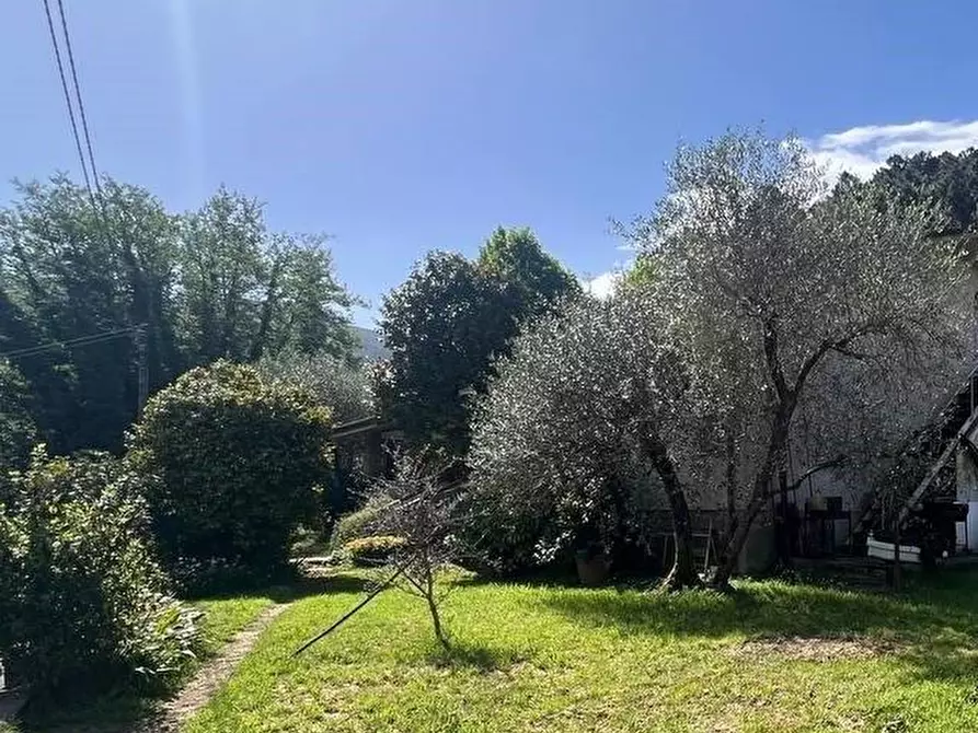 Immagine 2 di Casa indipendente in vendita  a Capannori