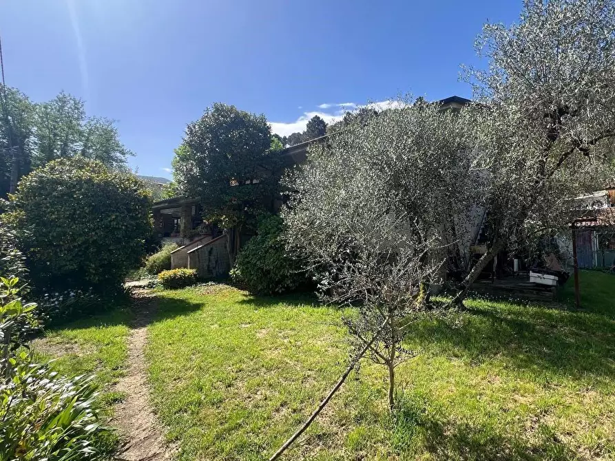 Immagine 3 di Casa indipendente in vendita  a Capannori