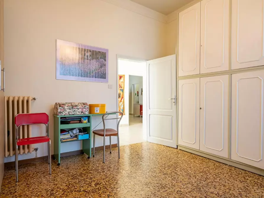 Immagine 21 di Casa indipendente in vendita  a Pontedera