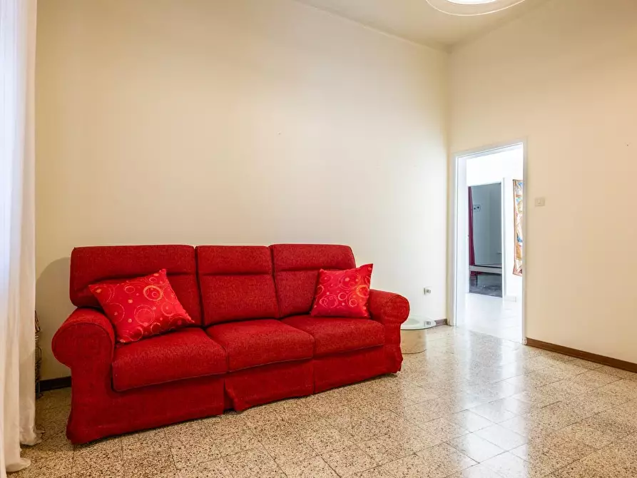 Immagine 31 di Casa indipendente in vendita  a Pontedera