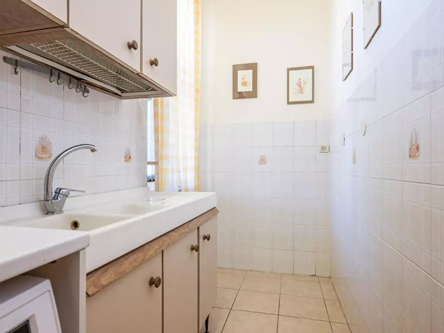 Immagine 25 di Casa indipendente in vendita  a Pontedera