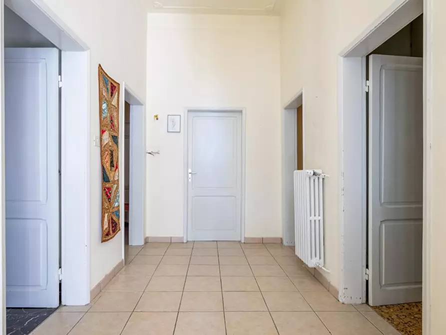 Immagine 32 di Casa indipendente in vendita  a Pontedera