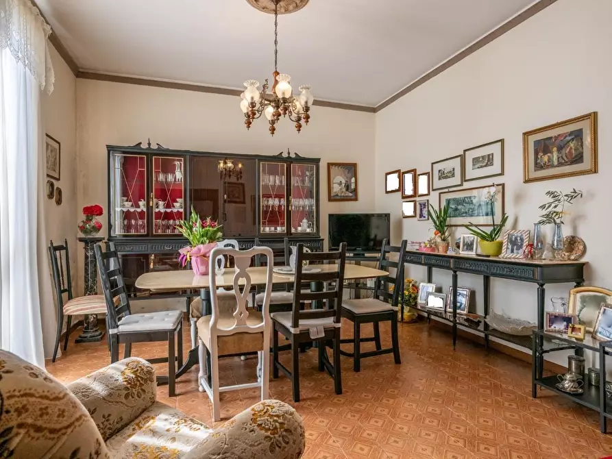 Immagine 7 di Casa indipendente in vendita  a Pontedera