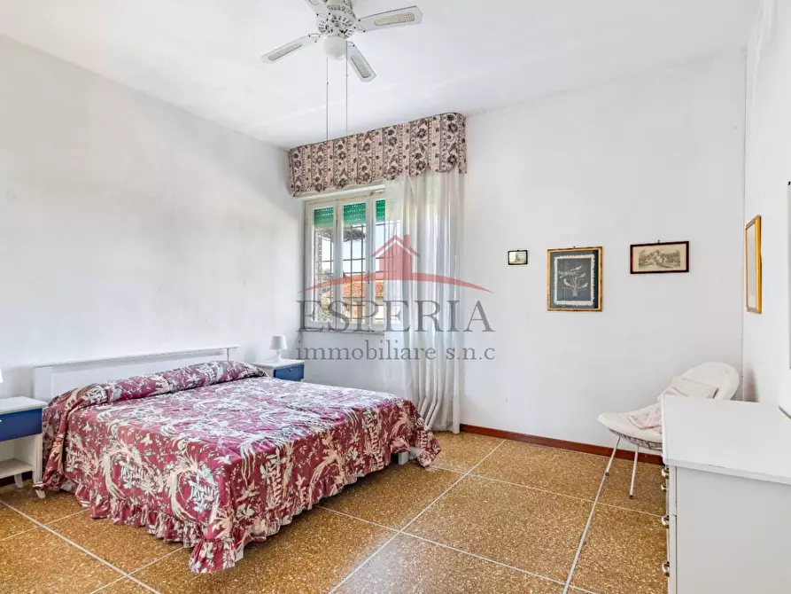 Immagine 24 di Villa in vendita  a Pisa