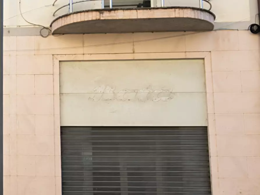 Immagine 3 di Capannone industriale in affitto  a Pontedera