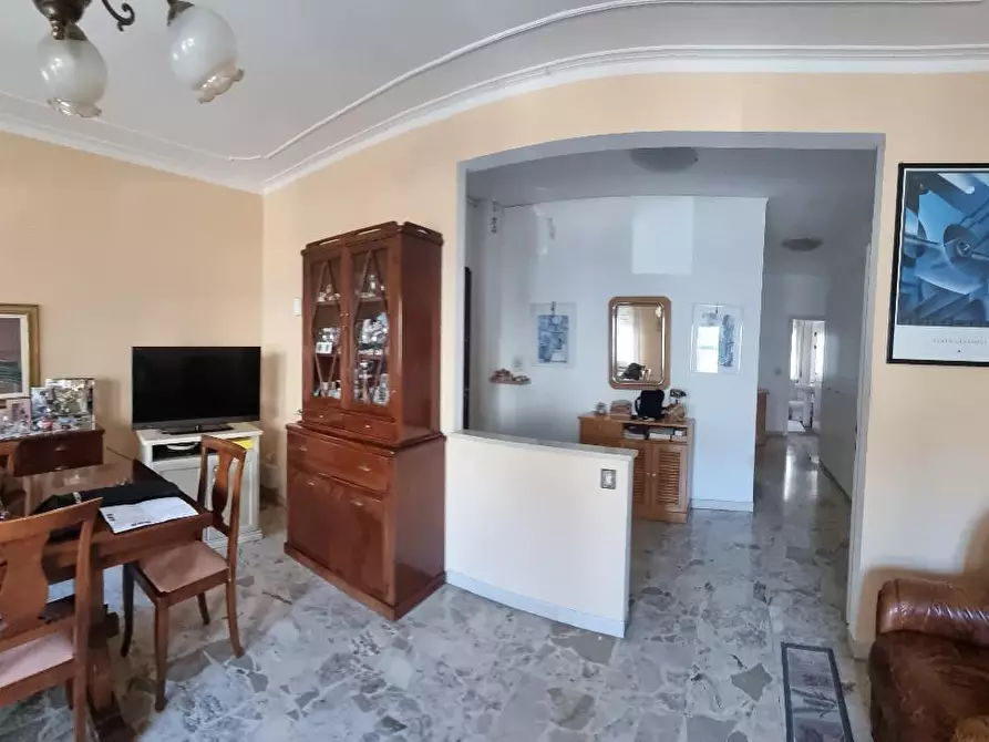 Immagine 12 di Appartamento in vendita  a Livorno