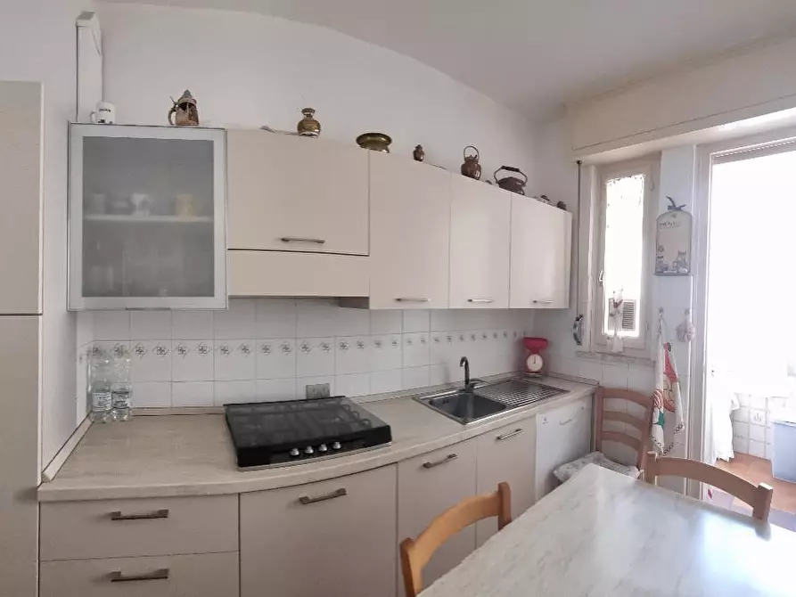 Immagine 6 di Appartamento in vendita  a Livorno