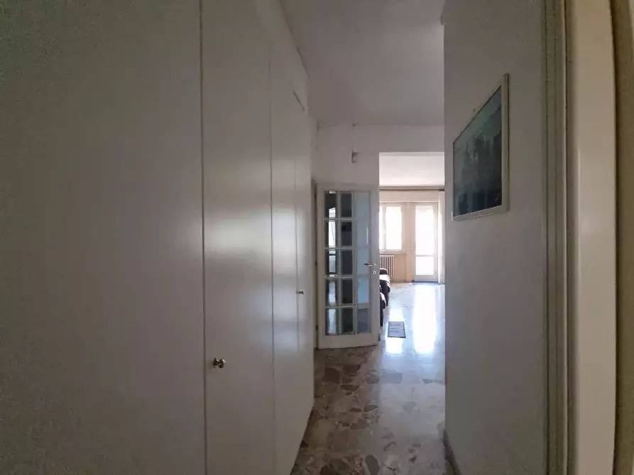 Immagine 23 di Appartamento in vendita  a Livorno