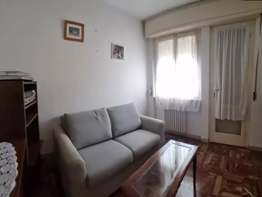 Immagine 31 di Appartamento in vendita  a Livorno