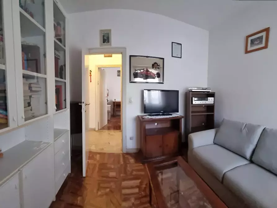 Immagine 33 di Appartamento in vendita  a Livorno