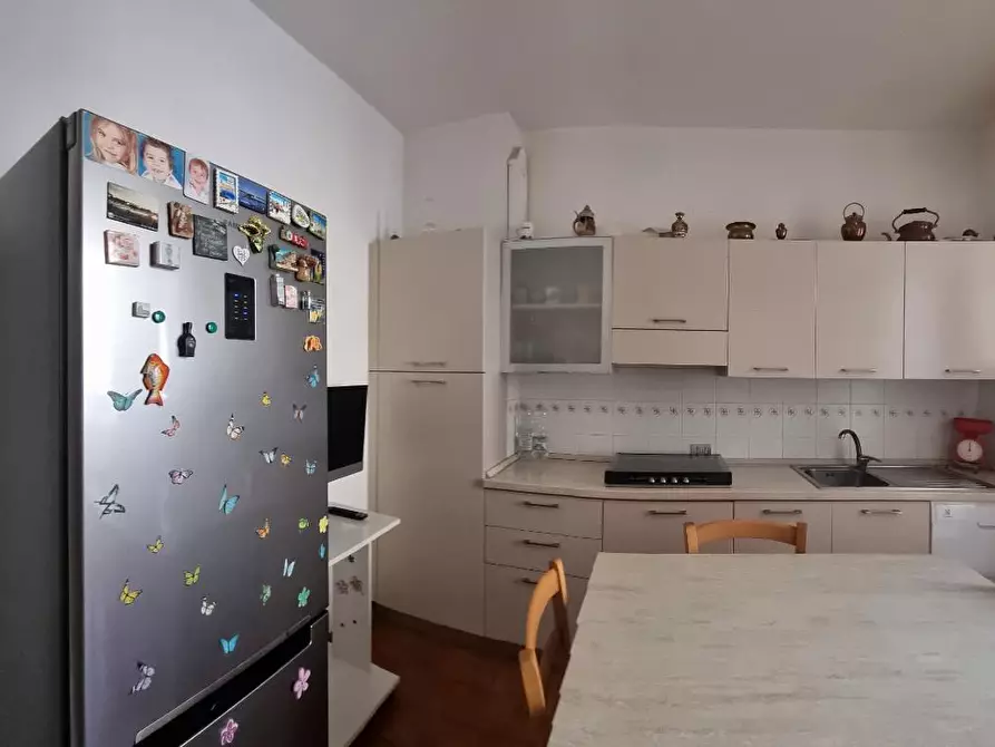 Immagine 4 di Appartamento in vendita  a Livorno