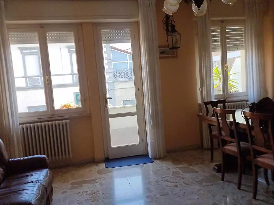Immagine 37 di Appartamento in vendita  a Livorno